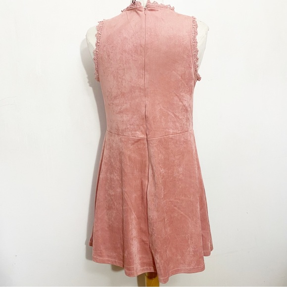RUE21 faux suede sleeveless soft fit and flare dress embellished with crochet L - Picture 4 of 6